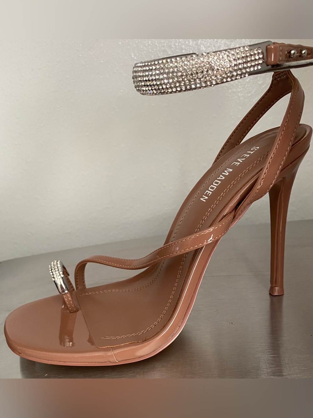 STEVE MADDEN PATENT CRYSTAL ANKLE BRACELET STILETTOS